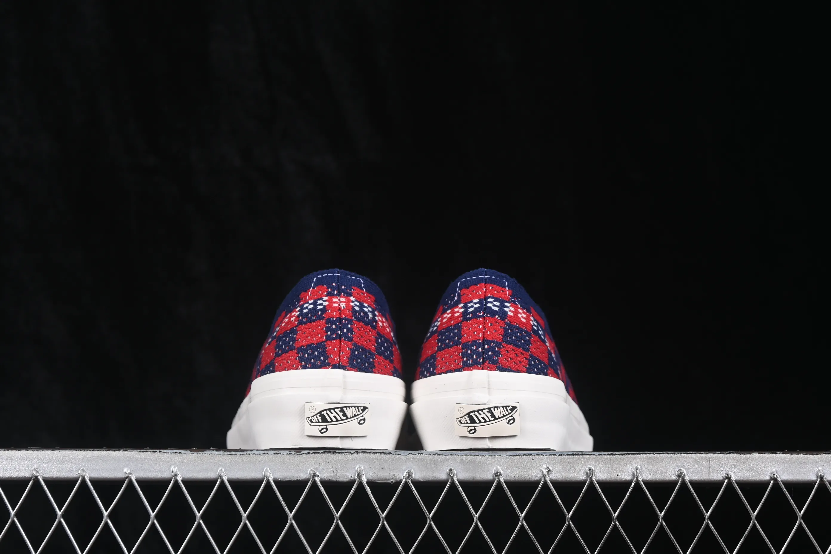 All categories Vans Vans series Vans Low Vans low-top Vans Authentic 44 Vans low-top casual skateboard shoes VN000EJCRDB